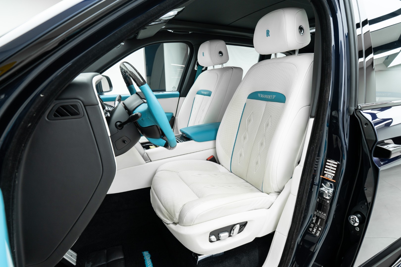 2021 ROLLS ROYCE CULLINAN WITH MANSORY KIT | 1 YEAR WARRANTY